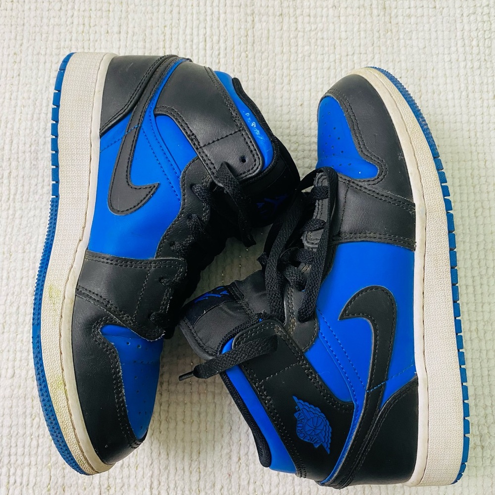 Air Jordan 1 Retro High OG ‘Royal’ Size 5.5